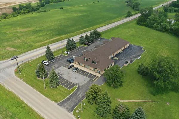8779 W Laraway RD, Frankfort, IL 60423