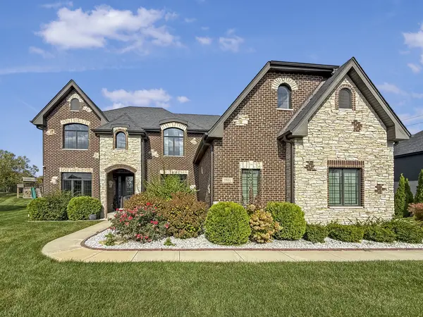8884 Port Washington DR, Frankfort, IL 60423