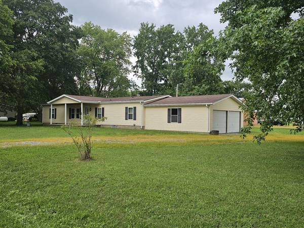 311 S Sycamore ST, Keenes, IL 62851