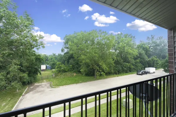 727 Elm LN #308, Woodstock, IL 60098