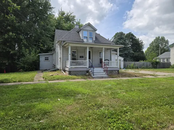407 NE 3rd AVE, Aledo, IL 61231