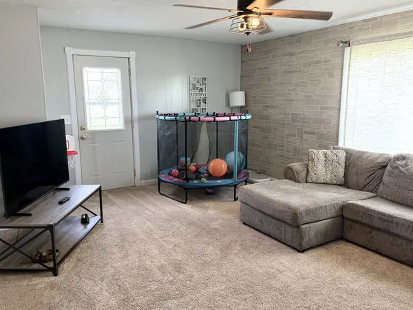 843 N 2401 RD, Oglesby, IL 61348