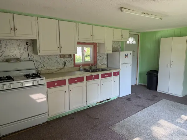1200 S Buchanan ST, Marion, IL 62959