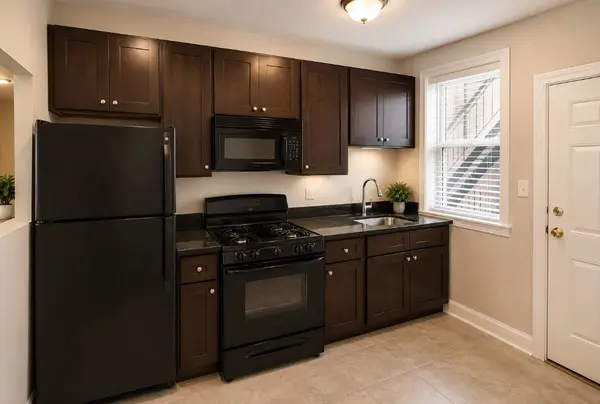 3221 W Division ST #1S, Chicago, IL 60651