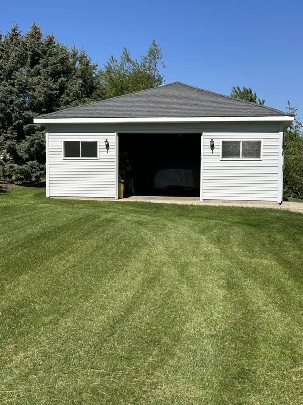 2039 Bernadette LN, Yorkville, IL 60560