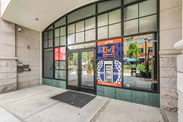 1 E Main ST #422, Champaign, IL 61820