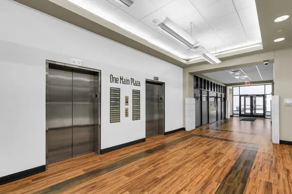 1 E Main ST #422, Champaign, IL 61820