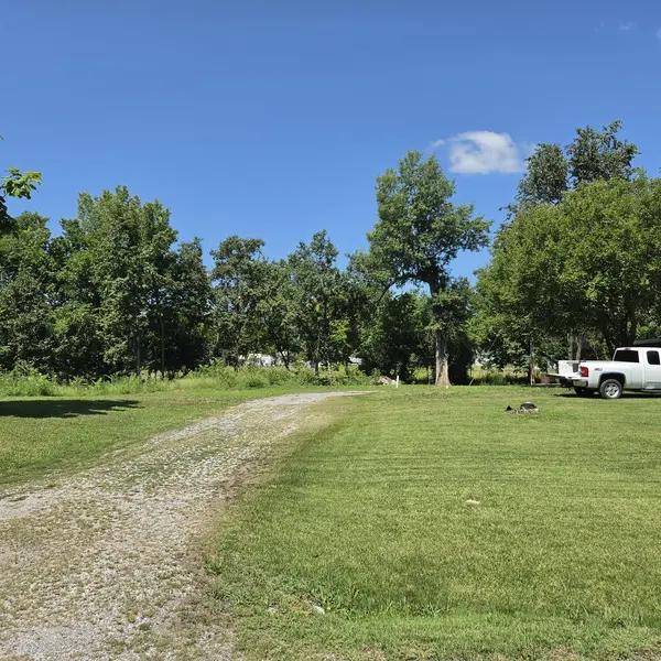 205 N Stuyvesant ST, Benton, IL 62812