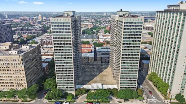3550 N LAKE SHORE DR #1102, Chicago, IL 60657