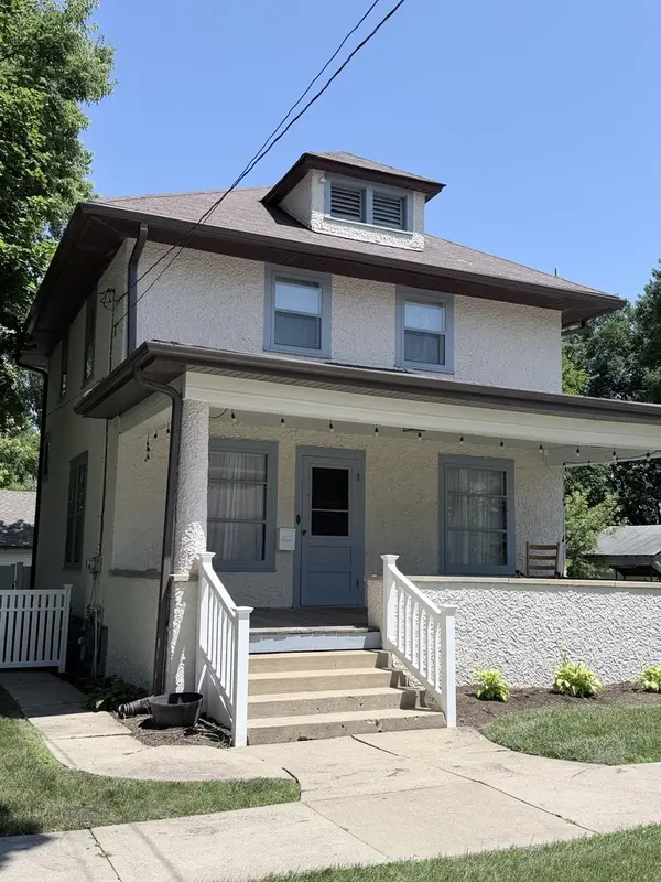 124 E Sunnyside AVE, Libertyville, IL 60048
