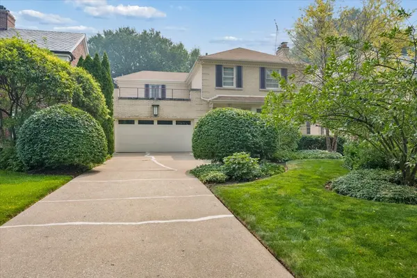 1421 Monroe AVE, River Forest, IL 60305