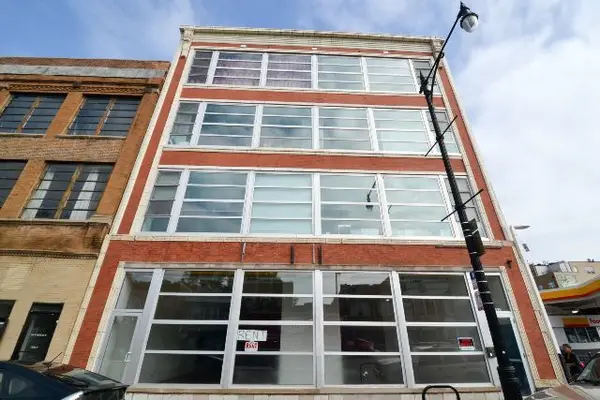 2412 W North AVE #4R, Chicago, IL 60647
