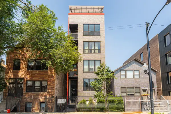 2108 W 18th PL #2, Chicago, IL 60608