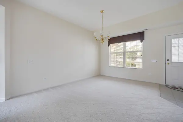 13504 Bonaire RD, Huntley, IL 60142