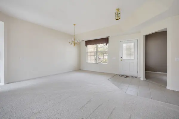 13504 Bonaire RD, Huntley, IL 60142