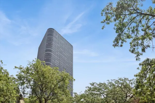 5415 N Sheridan RD #3407, Chicago, IL 60640