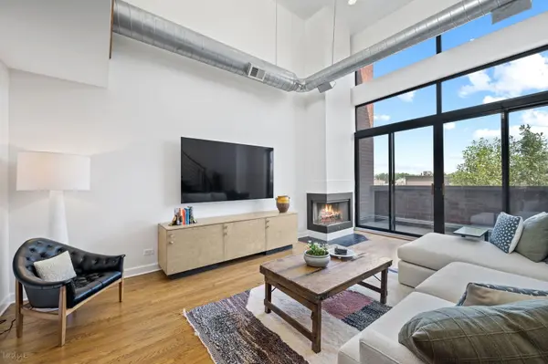 2003 W Superior ST #3E, Chicago, IL 60612