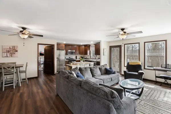 204 S Henry ST, Ashkum, IL 60911