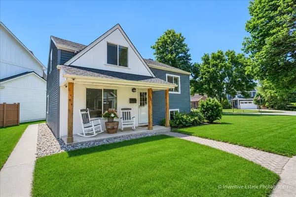 331 W Hillside AVE, Elmhurst, IL 60126