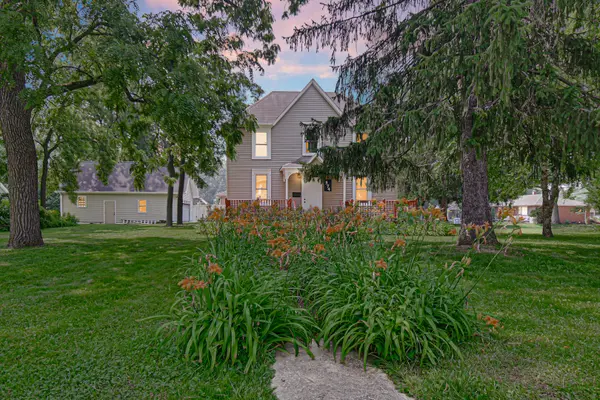574 HERMAN ST, Crete, IL 60417