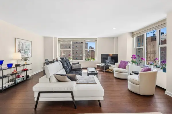 777 N Michigan AVE #1801, Chicago, IL 60611