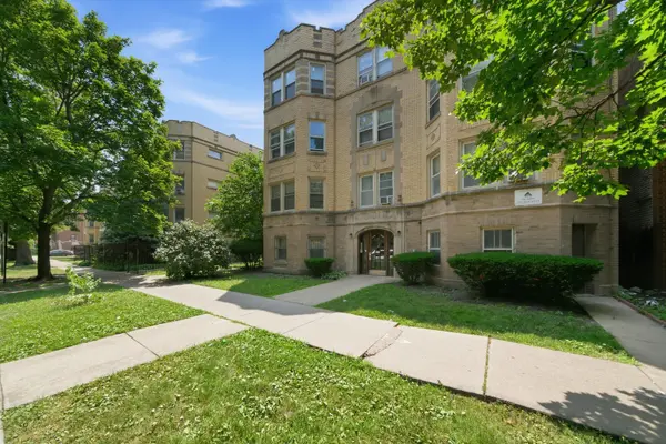 6316 N Artesian AVE #102, Chicago, IL 60659