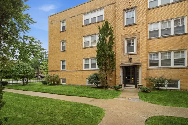 6046 N FRANCISCO AVE #2W, Chicago, IL 60659