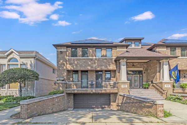 9340 S Clifton Park AVE, Evergreen Park, IL 60805