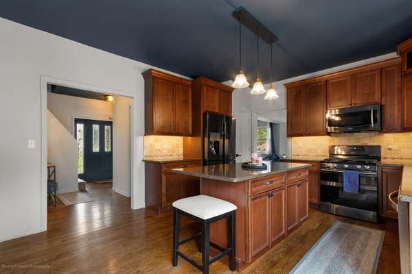2313 S Hidden TRL, Spring Grove, IL 60081