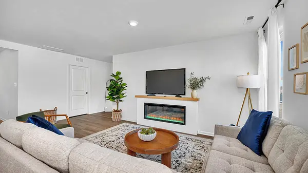 565 Revere ST, Burlington, WI 53105
