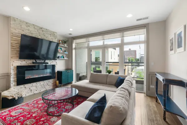 1601 W PEARSON ST #3S, Chicago, IL 60622