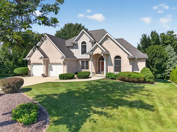 2841 Emerald DR, Ottawa, IL 61350