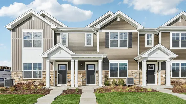 3309 Farren ST, Yorkville, IL 60560