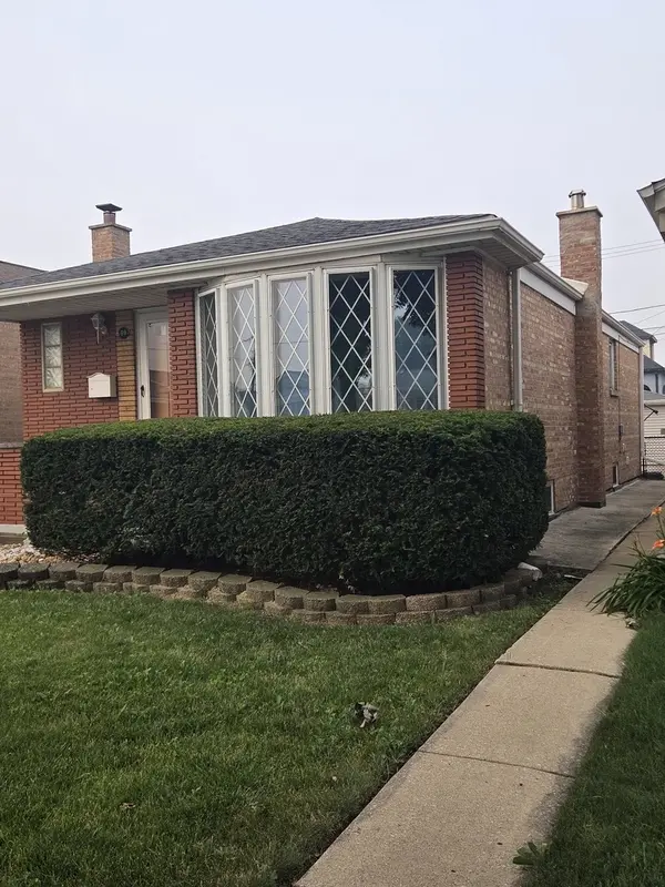 5537 S Massasoit AVE, Chicago, IL 60638