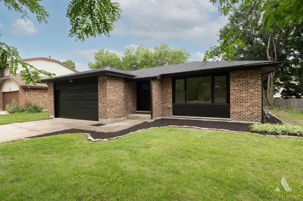 910 College AVE, Matteson, IL 60443