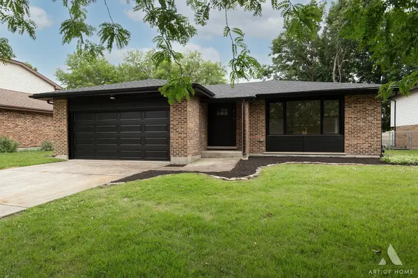 910 College AVE, Matteson, IL 60443