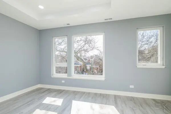 2720 W 23rd ST #1, Chicago, IL 60608
