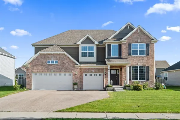 3617 Emerald RD, Elgin, IL 60124