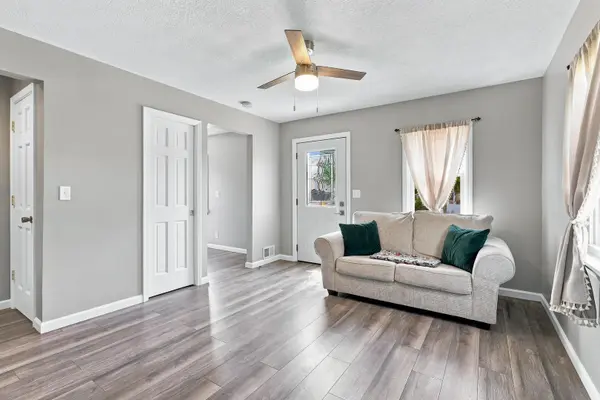 605 S Clark ST, Davenport, IA 52802