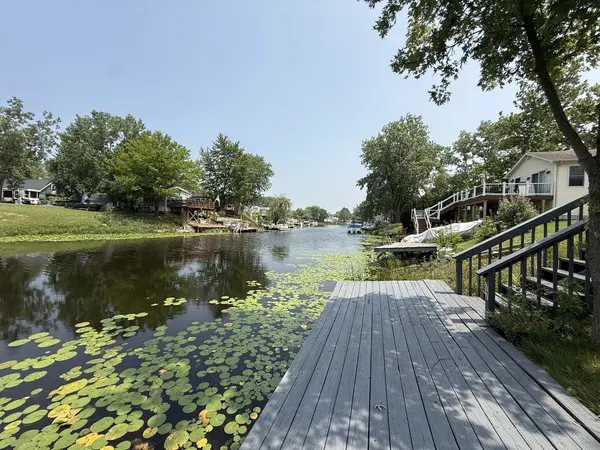 77 Dinosaur RD, Wilmington, IL 60481