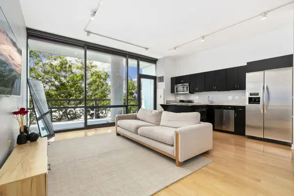 Address not disclosed, Chicago, IL 60642