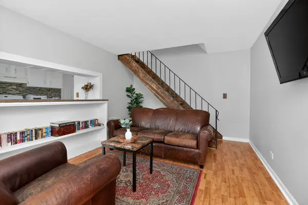 419 Sidney AVE #C, Glendale Heights, IL 60139