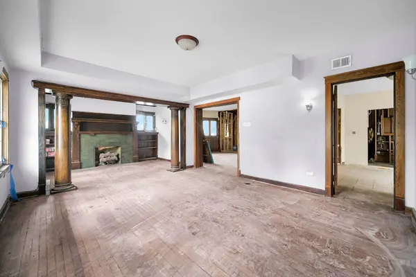 446 N Pine AVE, Chicago, IL 60644