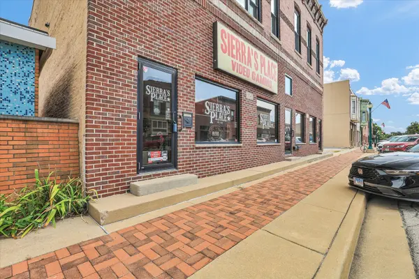132 & 134 Sale ST, Tuscola, IL 61953