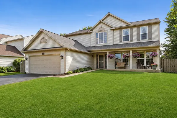 223 Clubhouse ST,  Bolingbrook,  IL 60490