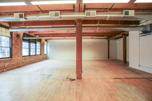 4001 N Hermitage RD #110, Chicago, IL 60613