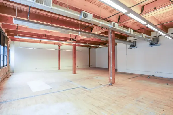 4001 N Hermitage RD #110, Chicago, IL 60613