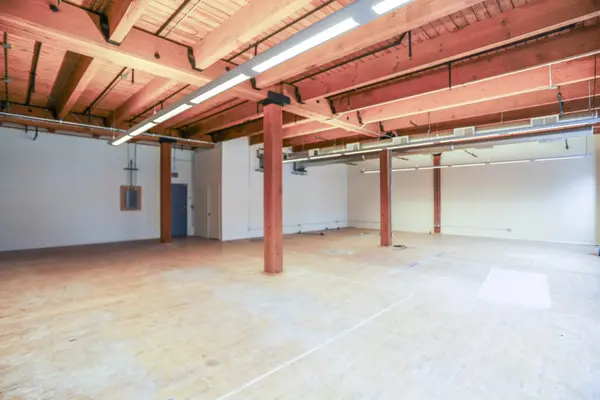 4001 N Hermitage RD #110, Chicago, IL 60613