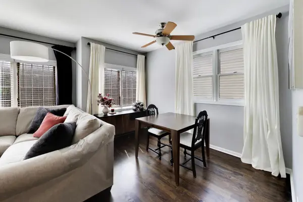 3250 N Damen AVE #2, Chicago, IL 60618