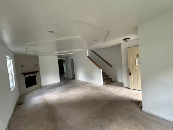 11031 S Mackinaw AVE, Chicago, IL 60617